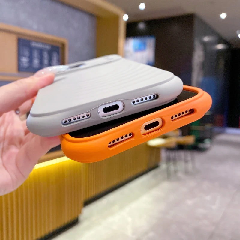 MagSafe Air Cushion Shock Resistant Protective Phone Case